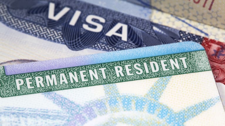 hire o-1 visa workers